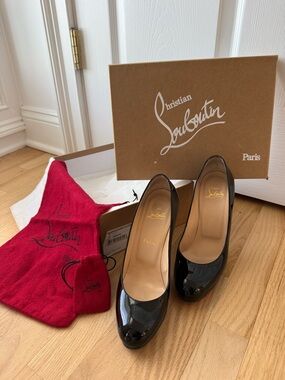 Christian Louboutin New Simple Pump 120 Patent Calf. Size 38